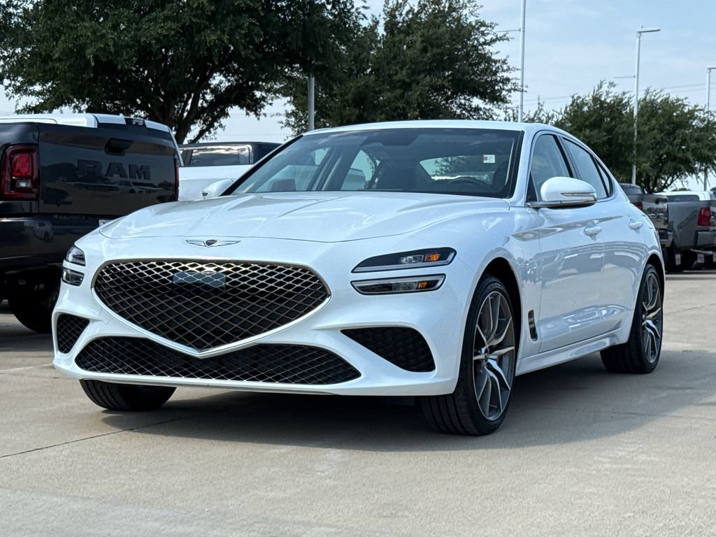 Used 2026 Genesis G70 2.5T AWD/4WD image 3