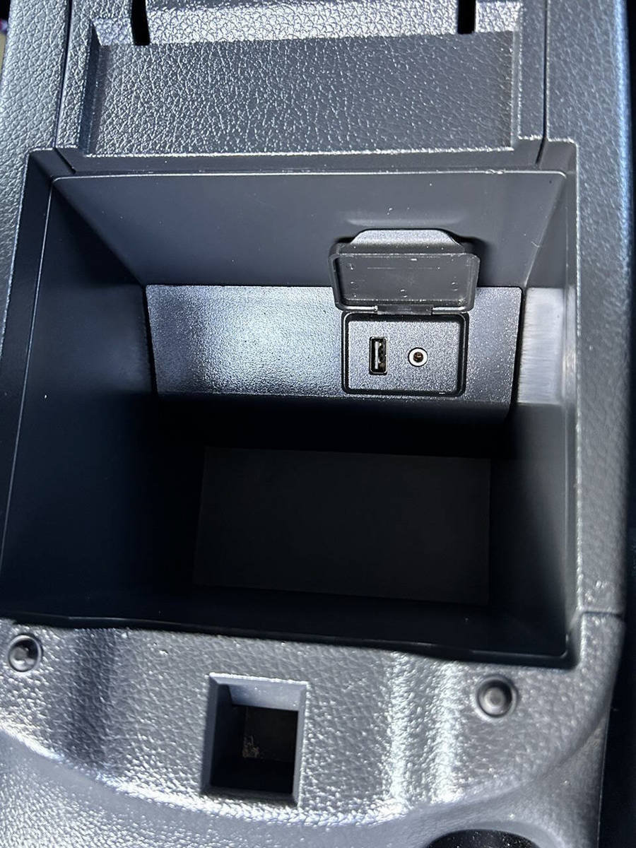 Used 2016 Nissan Sentra SR FWD image 27