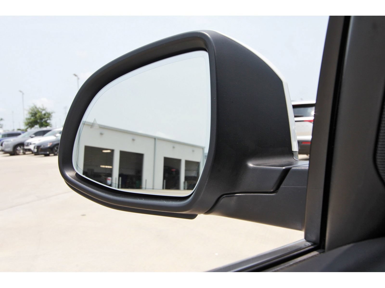 Used 2024 BMW X4 xDrive30i AWD/4WD image 10