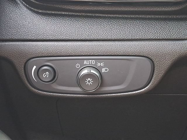 Used 2023 Chevrolet Bolt LT w/ Driver Confidence Package FWD image 27