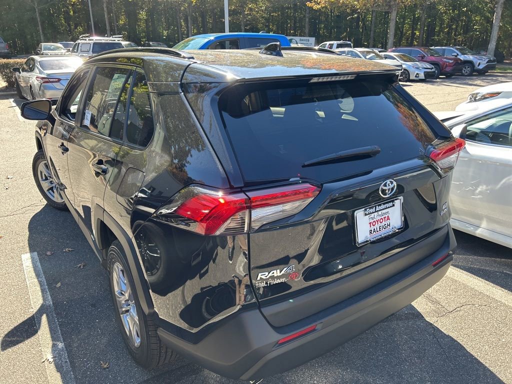 New 2025 Toyota RAV4 LE image 15