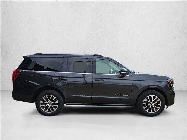 Used 2025 Ford Expedition Platinum AWD/4WD image 4