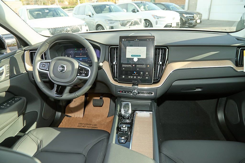 New 2026 Volvo XC60 B5 Core image 22