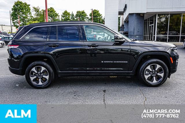 Used 2024 Jeep Grand Cherokee Limited 4xe image 9