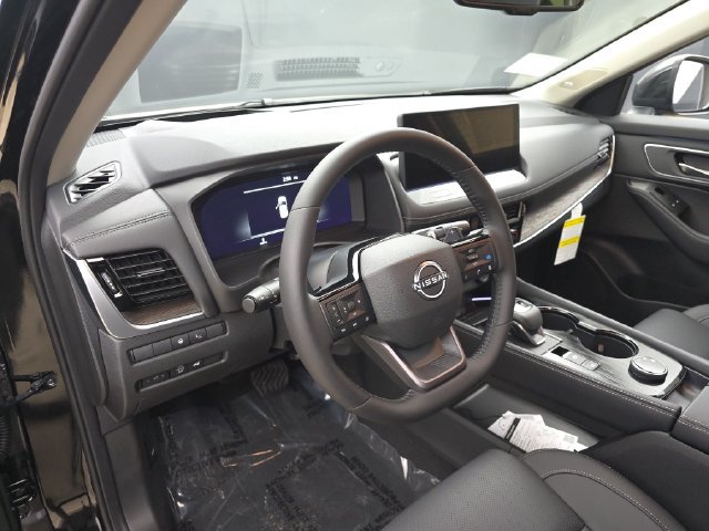New 2026 Nissan Rogue Platinum w/ Platinum Premium Package AWD/4WD image 24