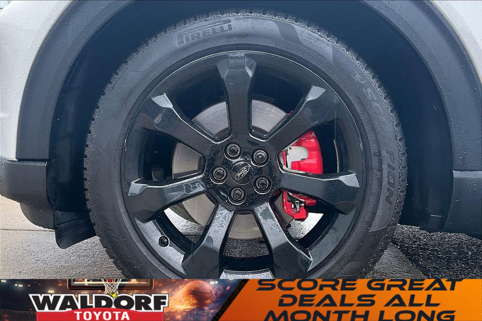 Used 2022 Ford Explorer ST w/ Equipment Group 401A image 11