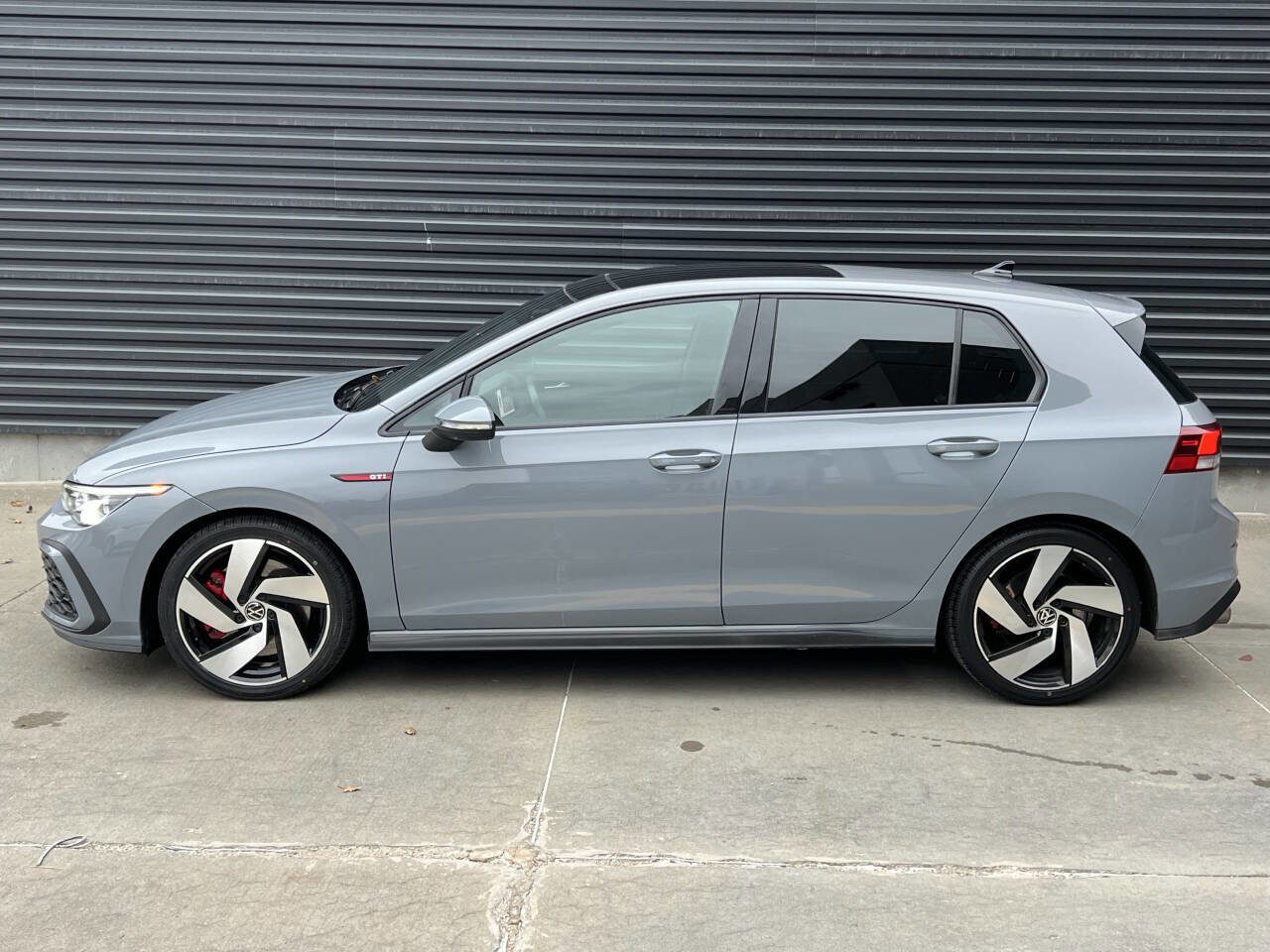Used 2023 Volkswagen GTI SE image 11