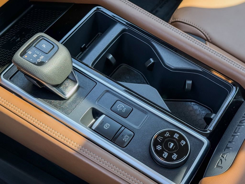 Certified 2025 Nissan Pathfinder Platinum w/ Cargo Package image 15