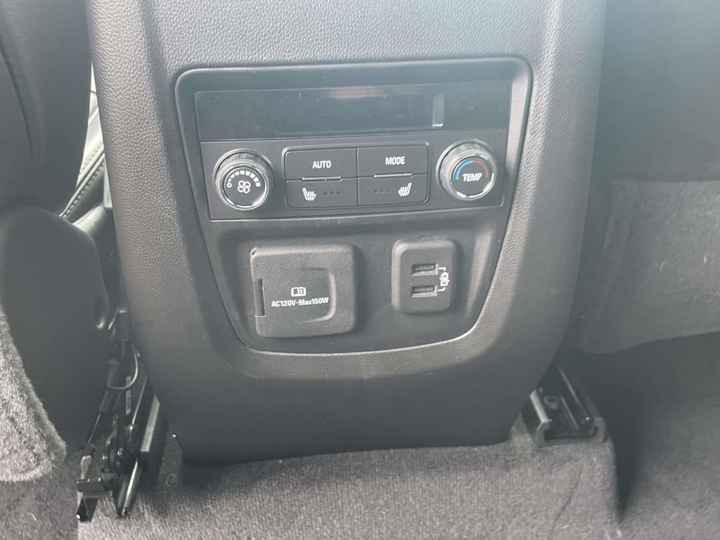 Used 2023 Buick Enclave Avenir w/ Avenir Technology Package FWD image 12