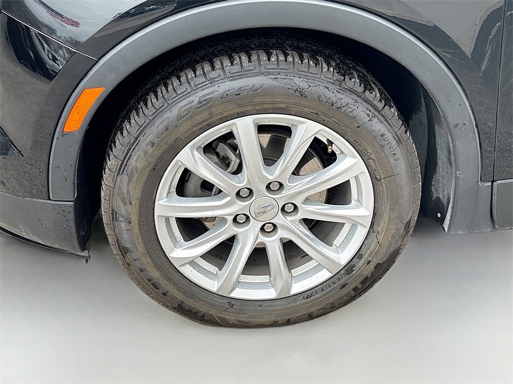 Used 2022 Cadillac XT4 Luxury w/ Cold Weather Package image 30