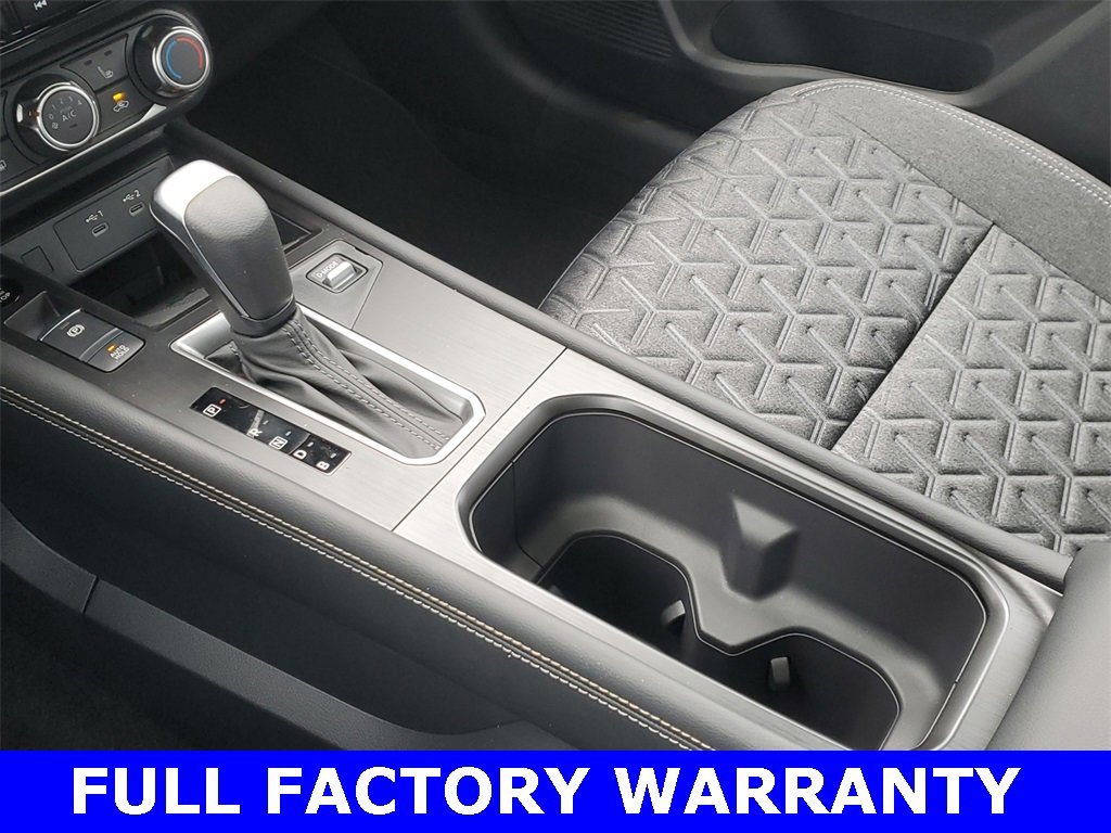 Used 2025 Nissan Kicks SV w/ SV Premium Package image 25