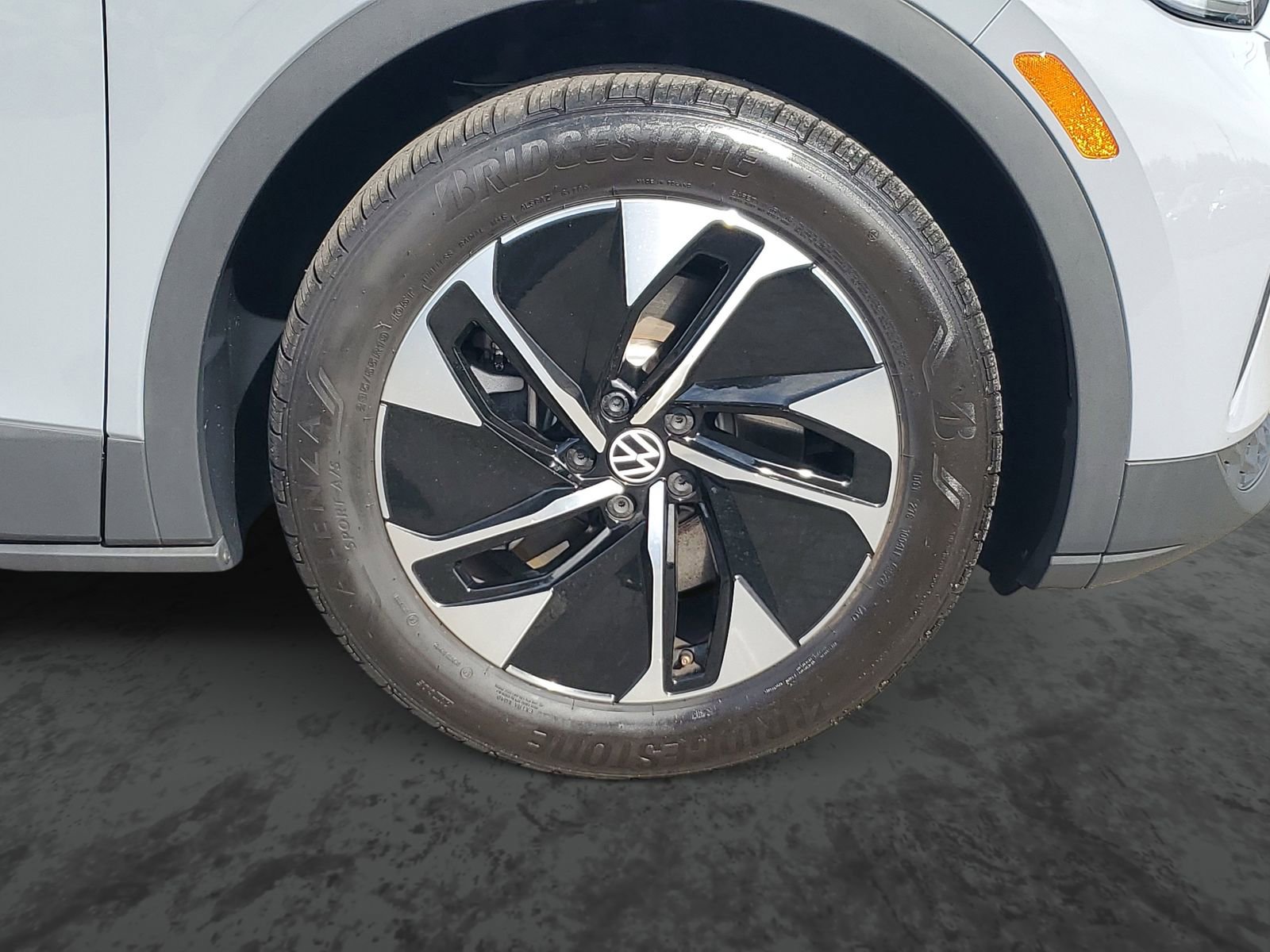 Used 2022 Volkswagen ID.4 Pro S image 5