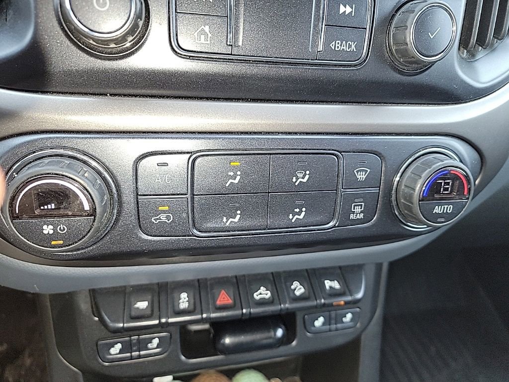 Used 2021 Chevrolet Colorado Z71 image 14