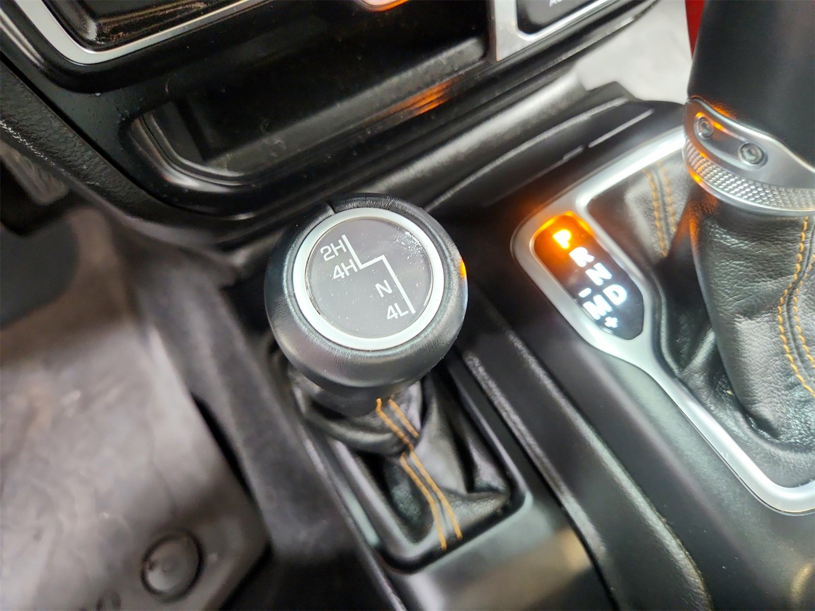 Used 2023 Jeep Wrangler Altitude image 27