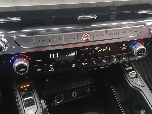 Certified 2023 Kia Telluride SX image 19