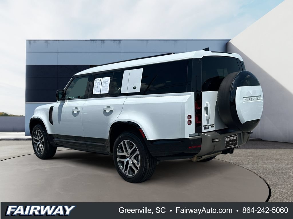 Used 2023 Land Rover Defender 130 X-Dynamic SE AWD/4WD image 3
