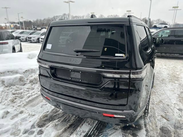 New 2026 Jeep Grand Wagoneer Limited w/ 8-Passenger Seating Package image 7