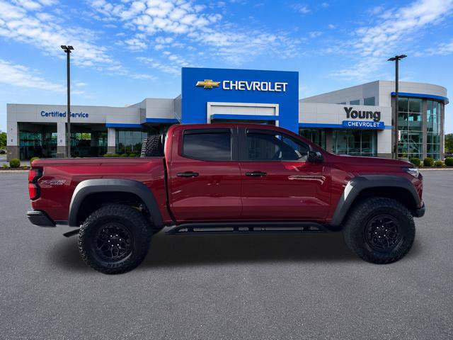Used 2024 Chevrolet Colorado ZR2 w/ ZR2 Bison Edition AWD/4WD image 8