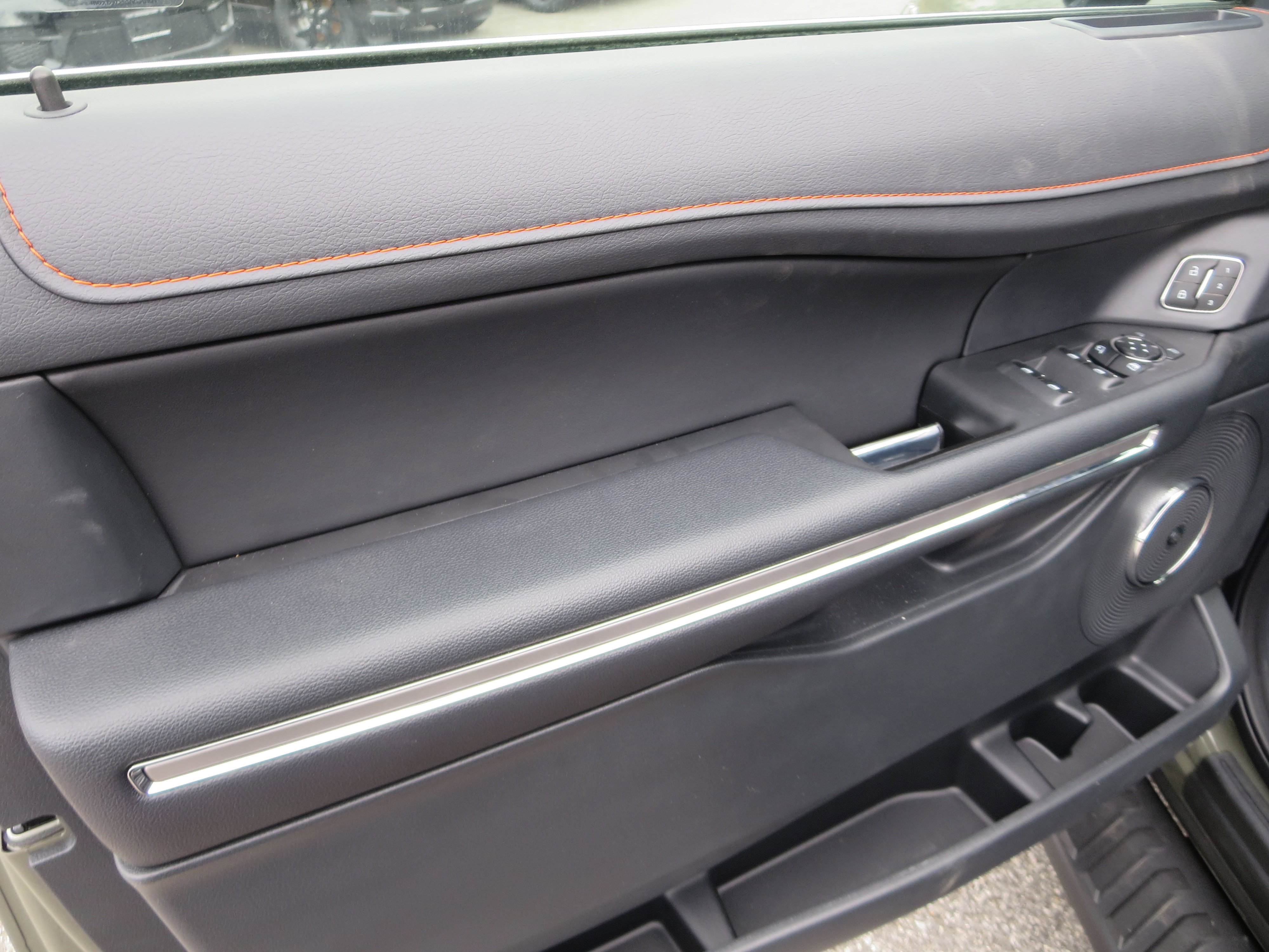 Used 2024 Ford Expedition Timberline image 10