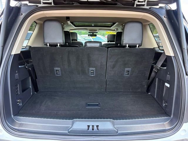 Used 2024 Ford Expedition XLT AWD/4WD image 16