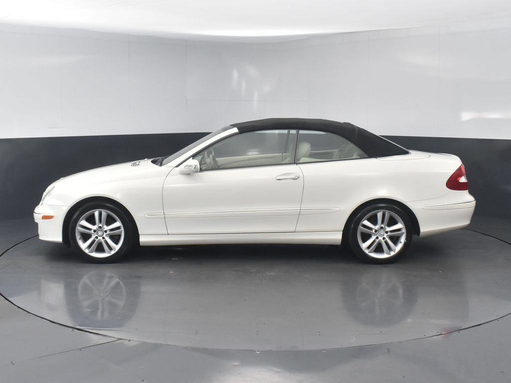 Used 2008 Mercedes-Benz CLK 350 Cabriolet image 3