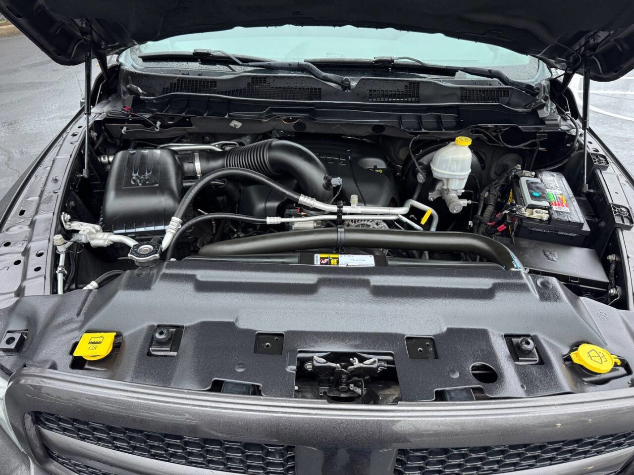 Used 2015 RAM 1500 Express image 17