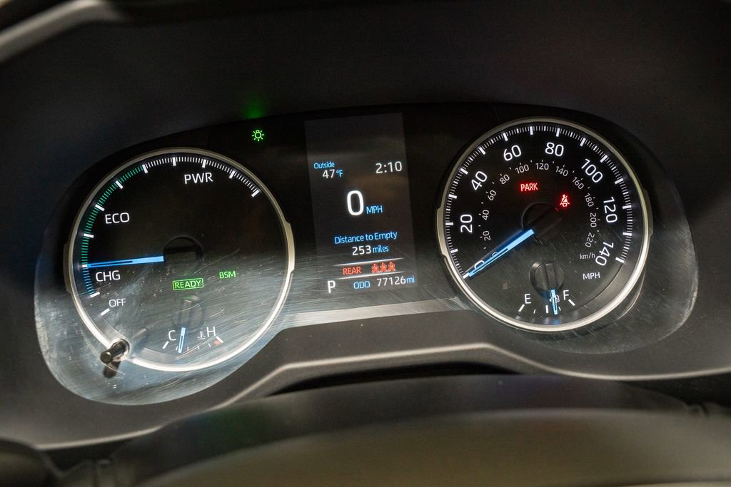 Used 2022 Toyota RAV4 XLE image 19