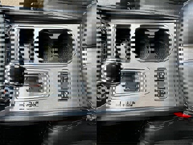 Used 2023 Nissan Murano SL w/ SL Moonroof Package image 28