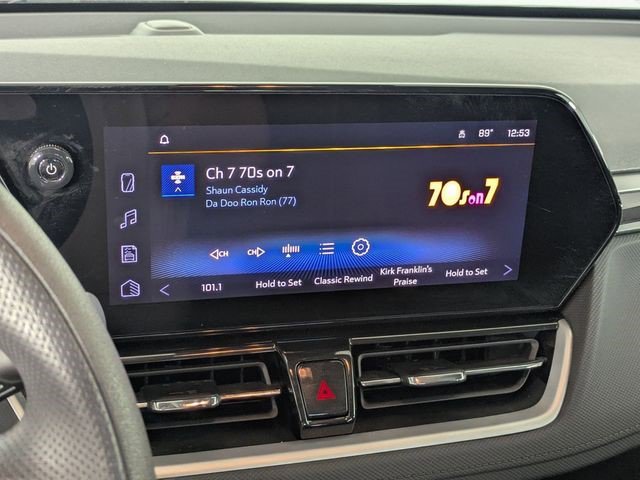 Used 2025 Chevrolet TrailBlazer LT AWD/4WD image 16