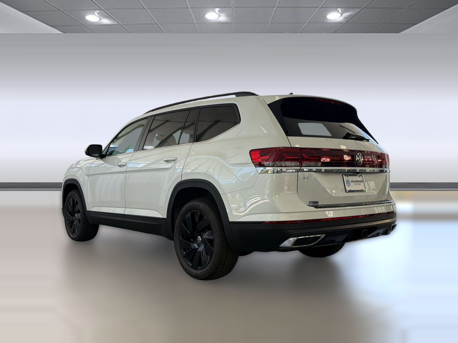 New 2026 Volkswagen Atlas SE FWD image 3