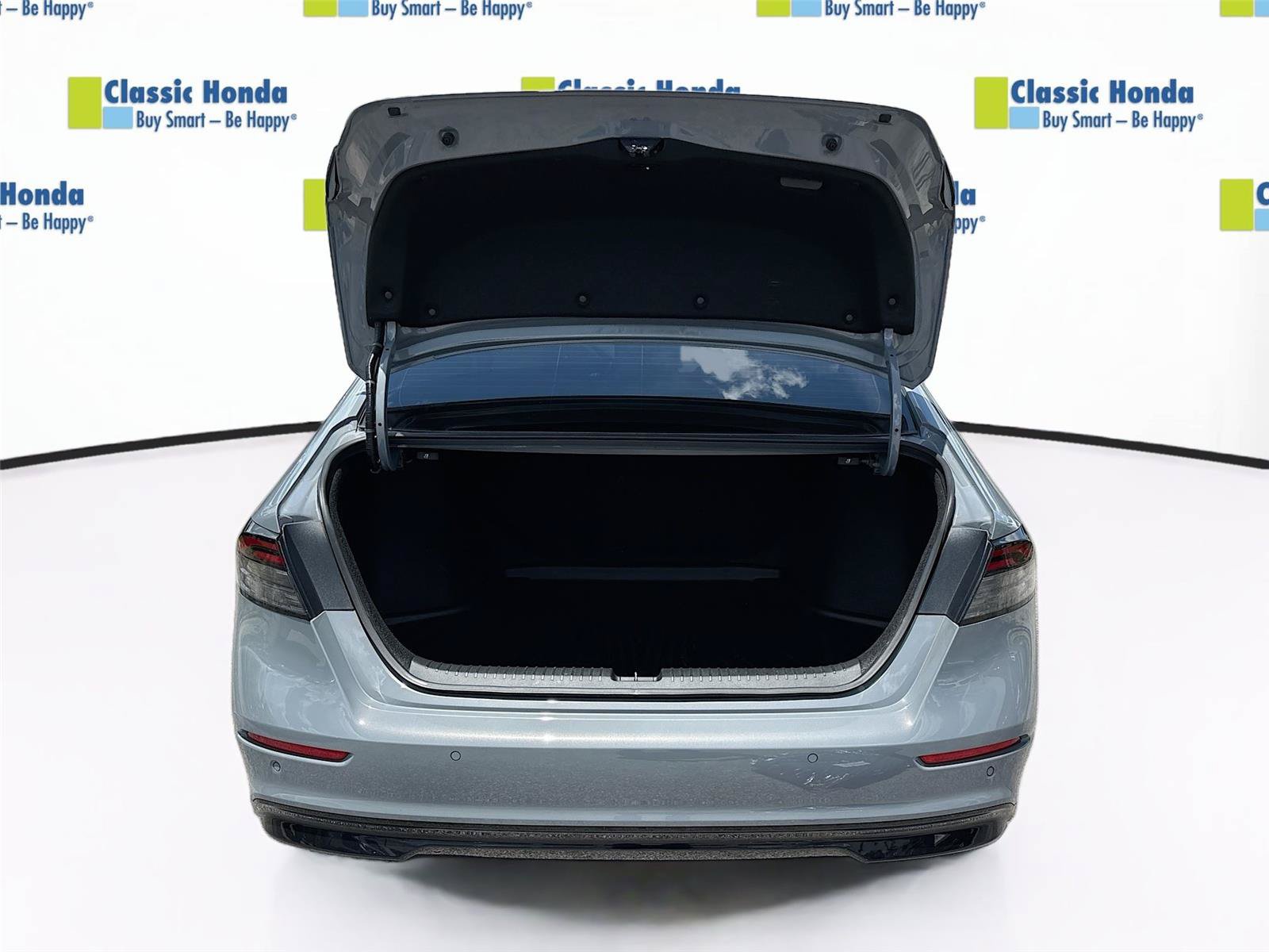 Used 2023 Honda Accord EX-L image 30