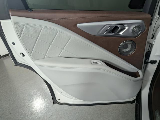 Used 2024 BMW XM AWD/4WD image 15