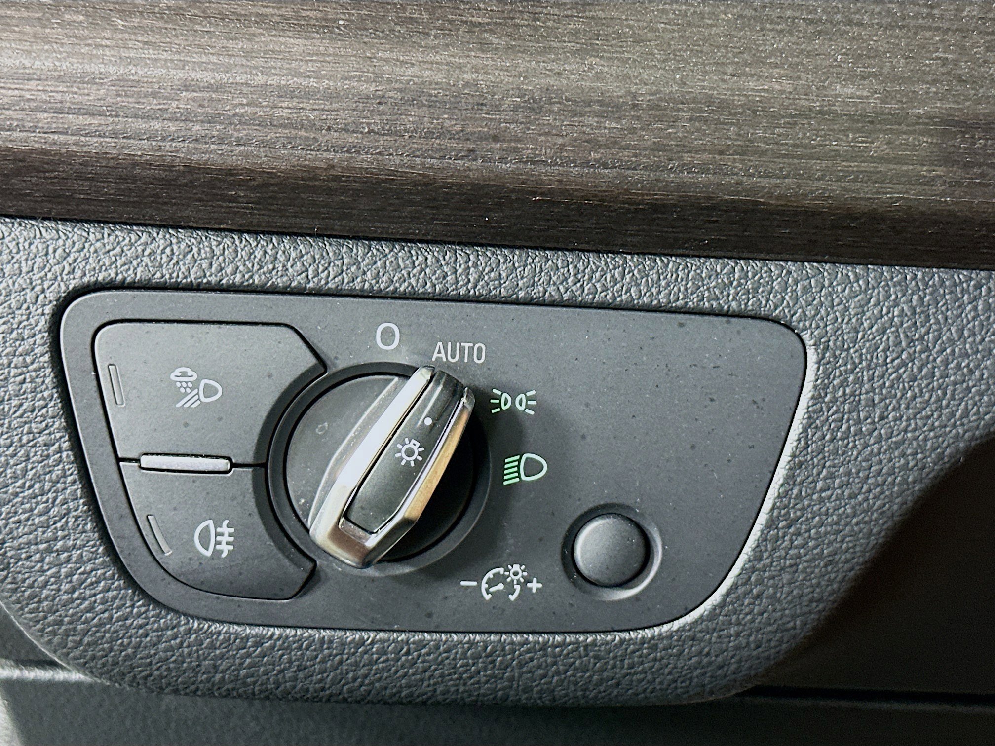 Used 2024 Audi Q5 2.0T Premium Plus image 17