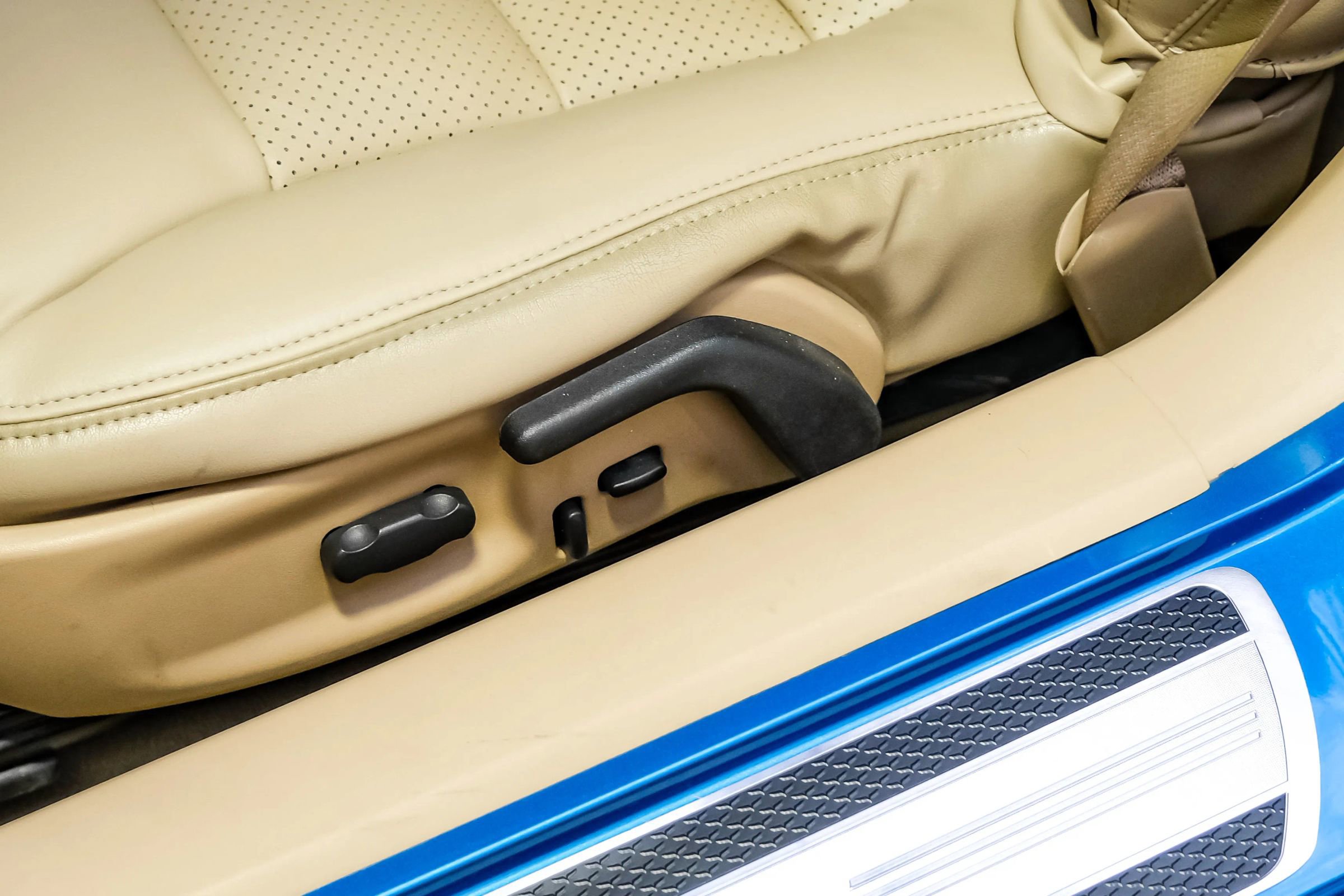 Used 2008 Chevrolet Corvette Coupe 2D w/ Preferred Equipment Group image 21