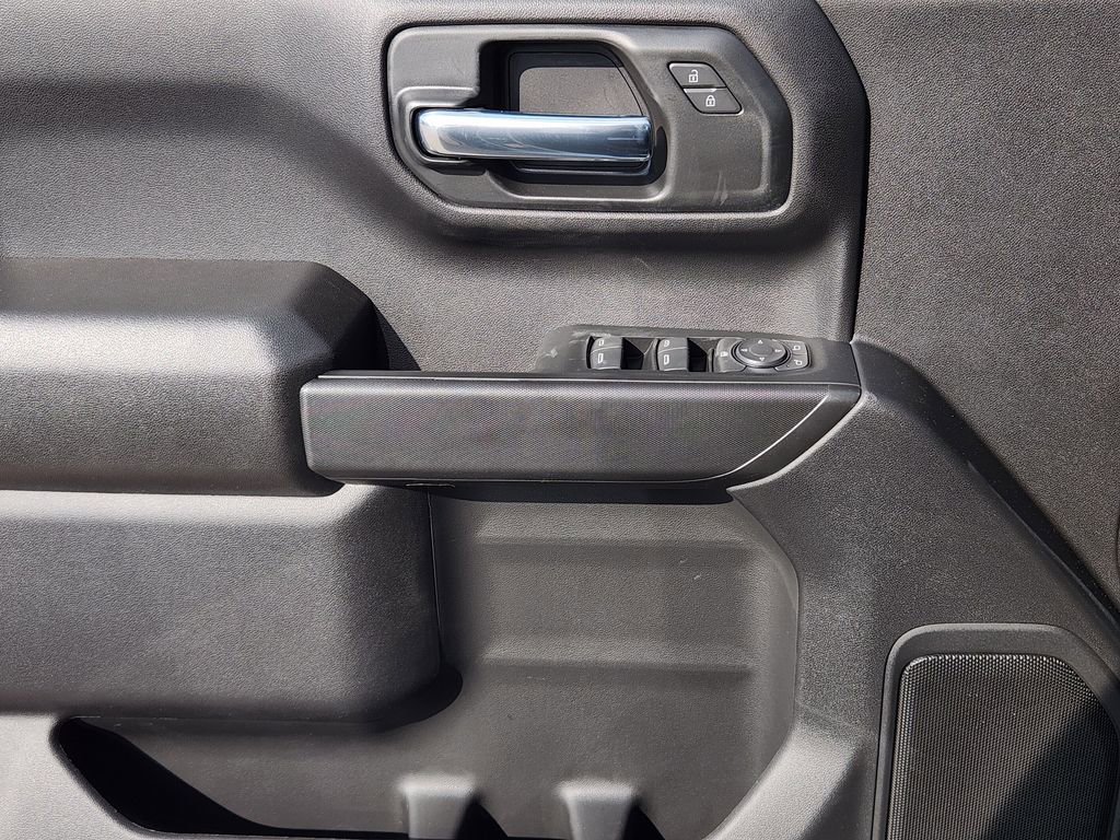 New 2026 Chevrolet Silverado 1500 Custom image 26