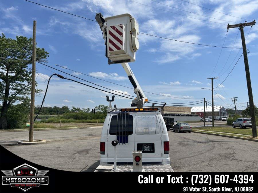 Used 2012 Ford E-350 and Econoline 350 Super Duty w/ PWR Group RWD image 8
