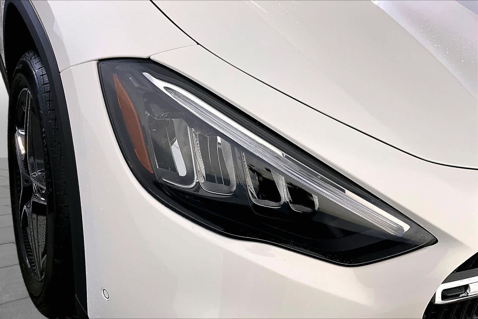 New 2026 Mercedes-Benz GLA 250 4MATIC image 16