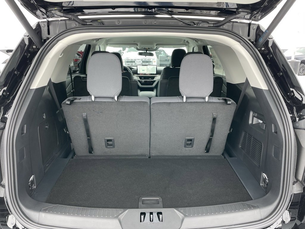 New 2026 Ford Explorer Active image 35