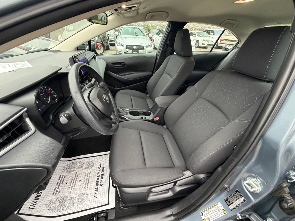 Used 2024 Toyota Corolla LE FWD image 8