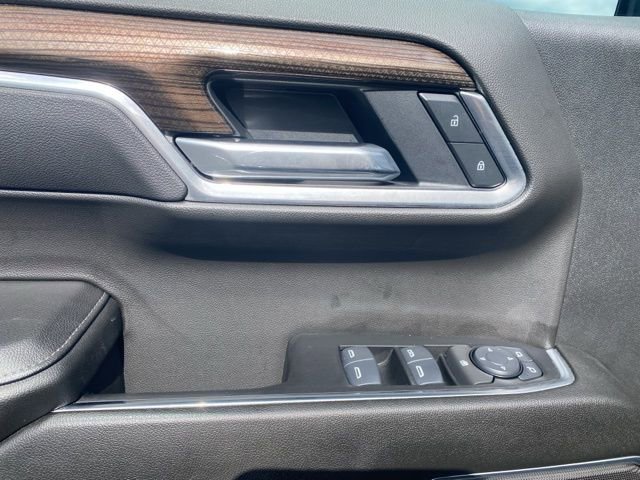 Used 2025 Chevrolet Silverado 1500 LT image 18