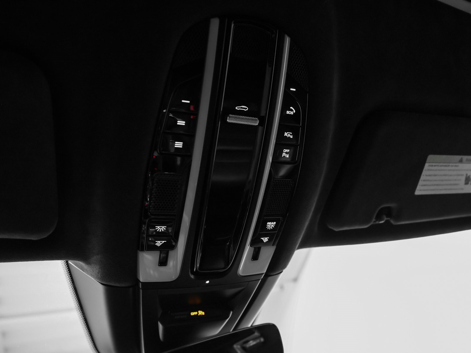 Used 2021 Porsche Cayenne Turbo image 48