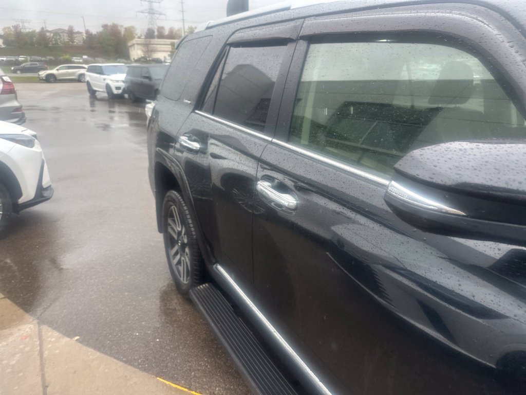Used 2021 Toyota 4Runner Limited AWD/4WD image 10