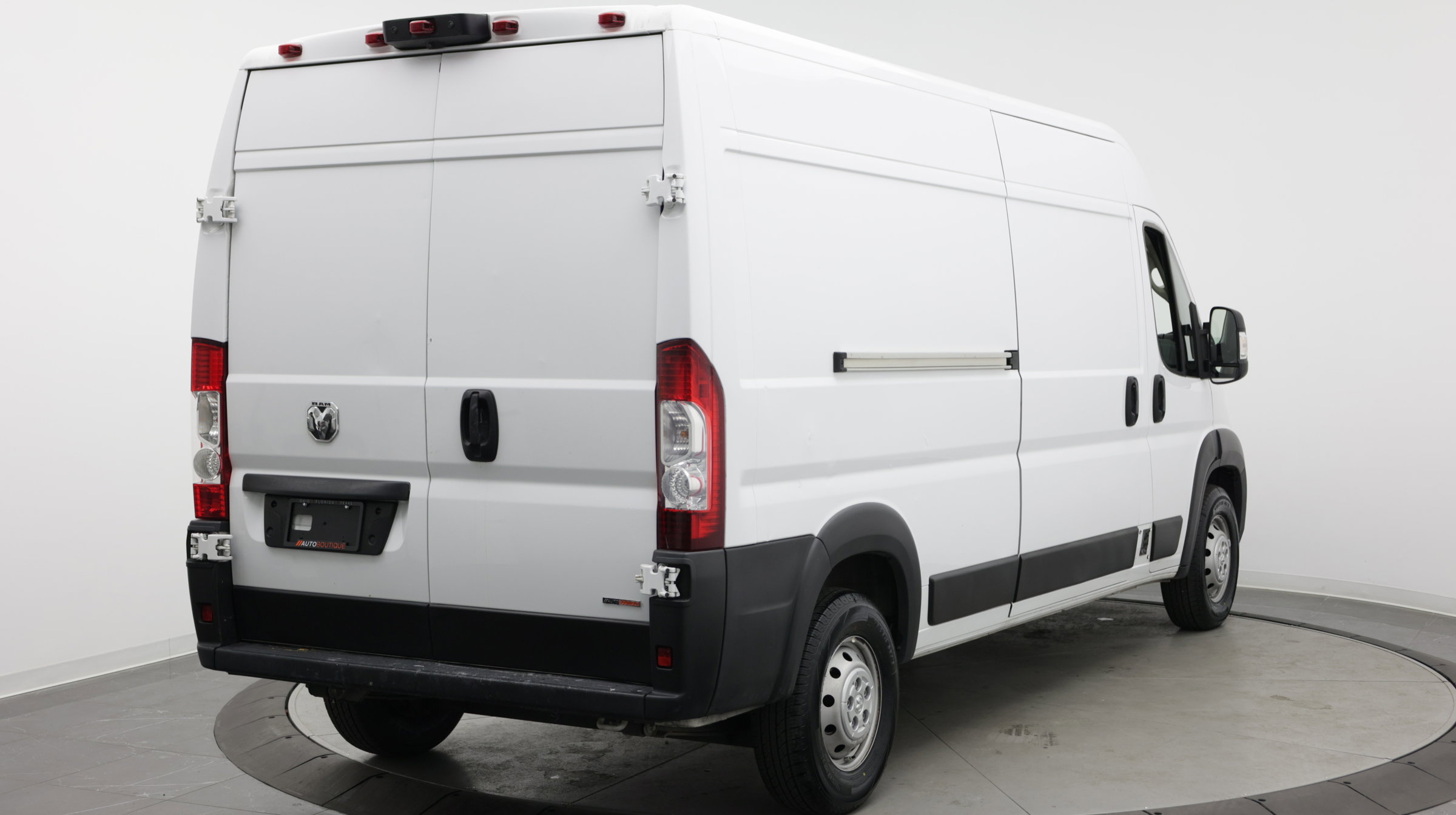 Used 2023 RAM ProMaster 2500 FWD image 7