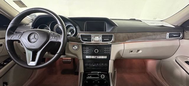 Used 2016 Mercedes-Benz E 350 Sedan image 18