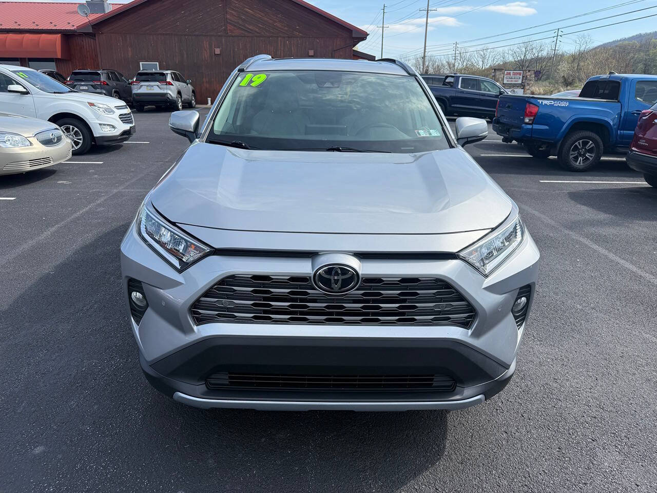 Used 2019 Toyota RAV4 Limited w/ All Weather Liner Package AWD/4WD image 3
