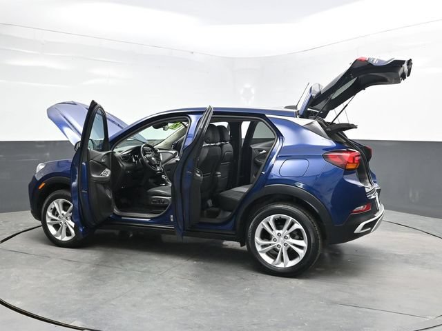 Used 2023 Buick Encore GX Preferred w/ Cold Weather Comfort Package AWD/4WD image 36