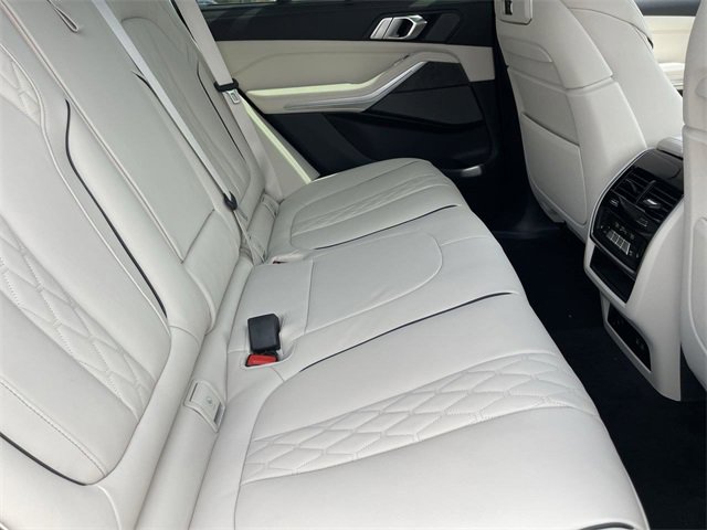 New 2026 BMW X5 M60i image 14