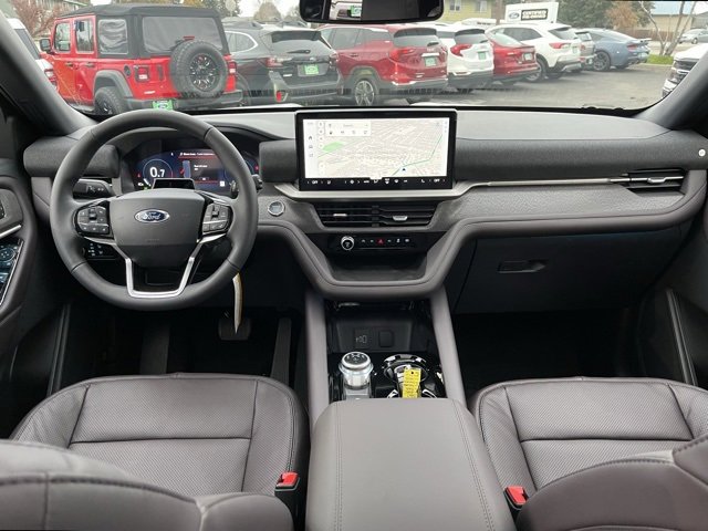 New 2026 Ford Explorer Platinum w/ LUX Leather Package image 7