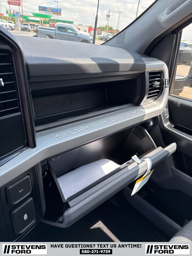 New 2026 Ford F250 XL image 40