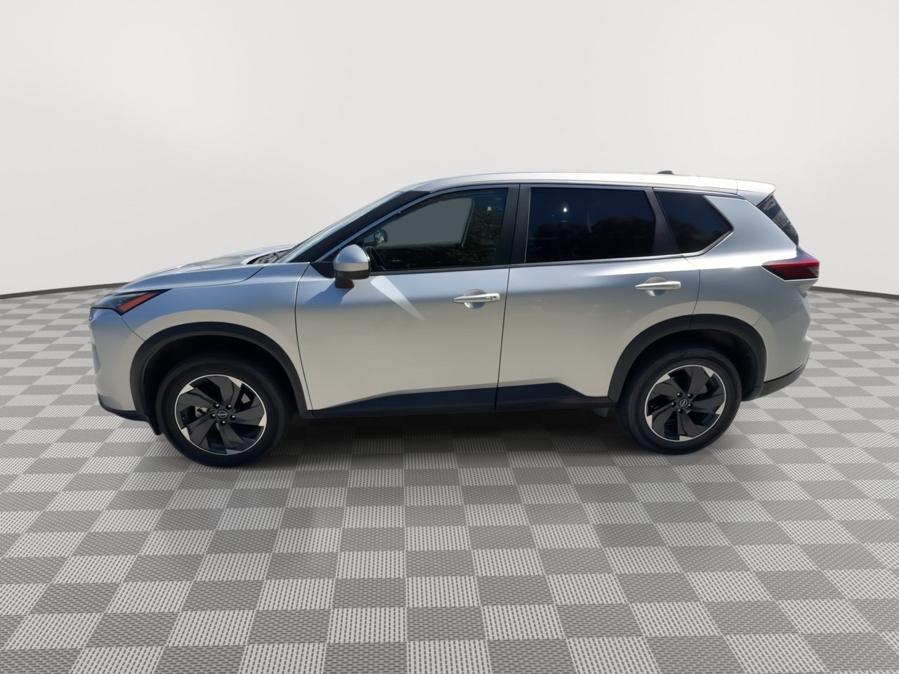 Used 2024 Nissan Rogue SV AWD/4WD image 5
